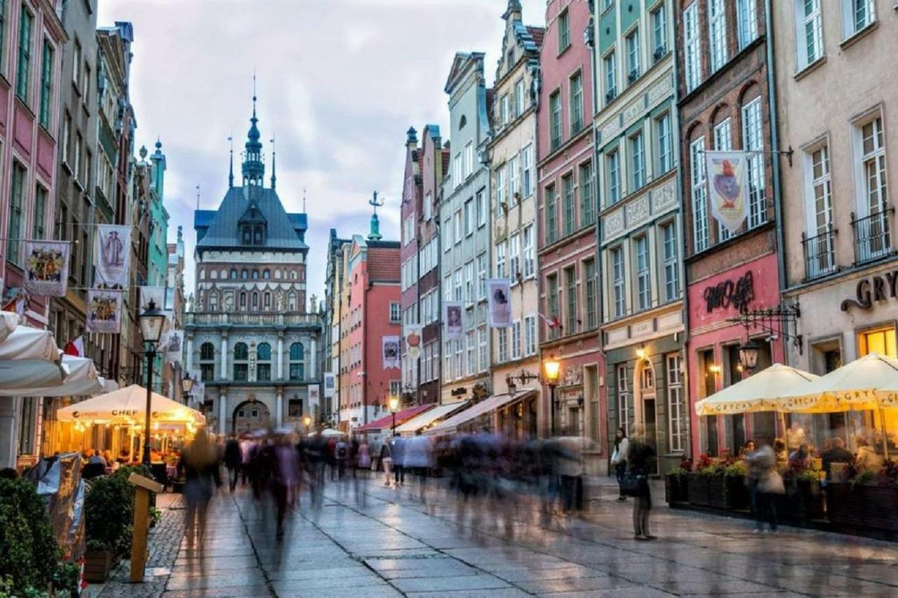 3-Rooms Apartment With Balcony By The Oldtown Gdansk Bagian luar foto