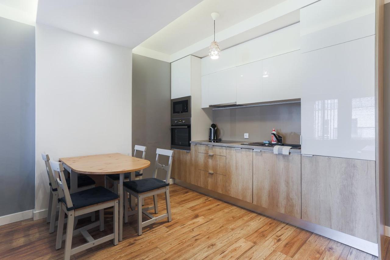 3-Rooms Apartment With Balcony By The Oldtown Gdansk Bagian luar foto