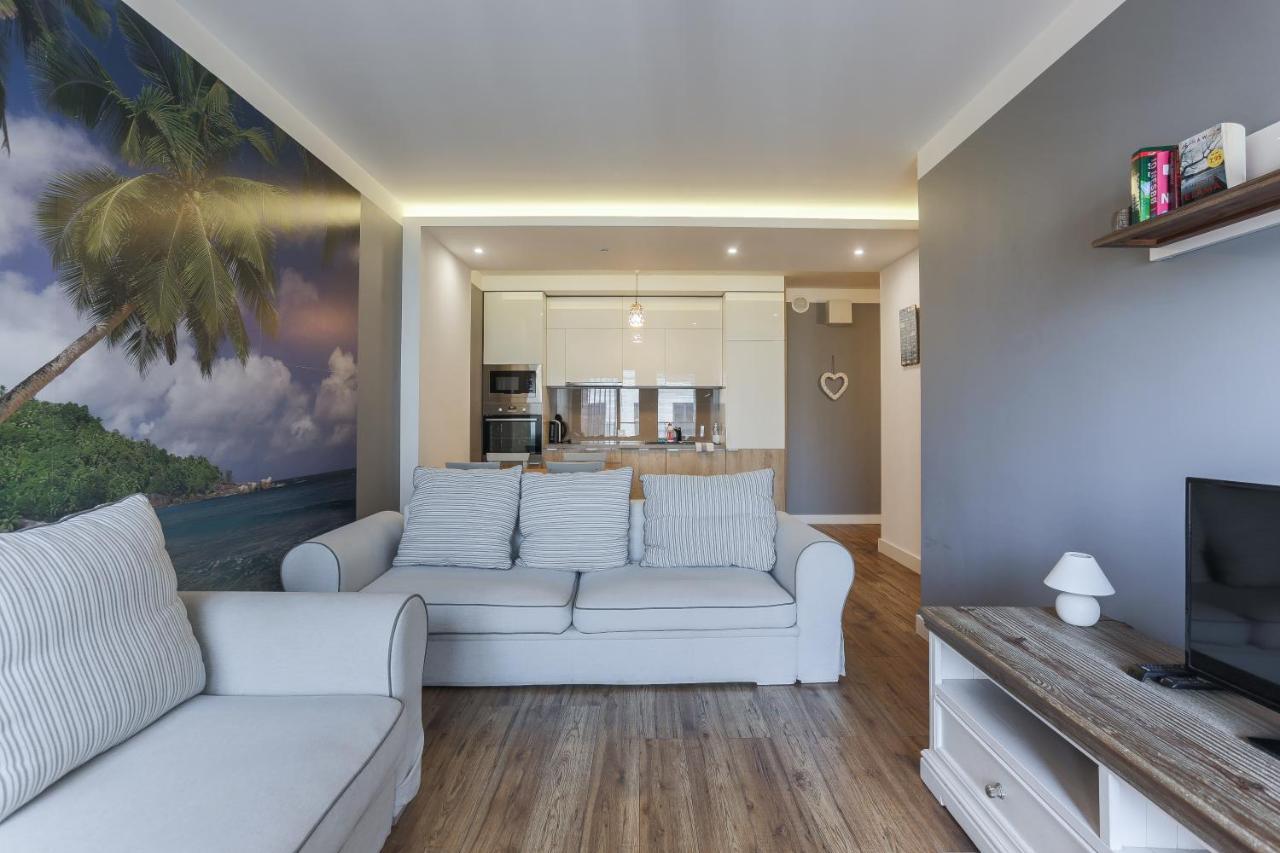 3-Rooms Apartment With Balcony By The Oldtown Gdansk Bagian luar foto