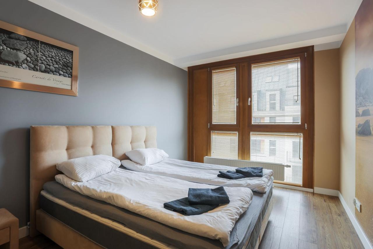 3-Rooms Apartment With Balcony By The Oldtown Gdansk Bagian luar foto